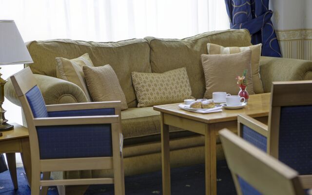 Tiverton Hotel Lounge & Venue