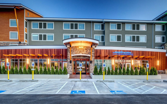Holiday Inn & Suites Bellingham by IHG