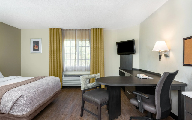 Candlewood Suites Durham by IHG