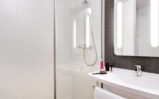 ibis Roanne
