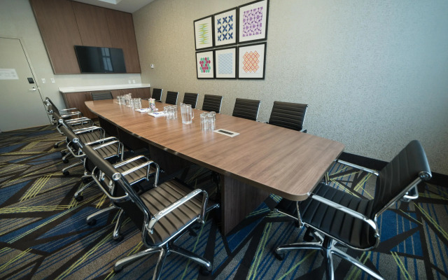 Candlewood Suites West Edmonton - Mall Area by IHG