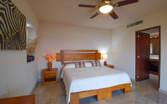 Punta Esmeralda Huanacaxtle 203 3 Bedrooms 3 Bathrooms Condo