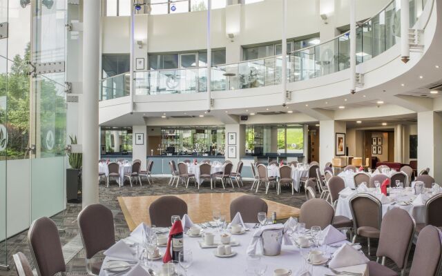 The Orchard Hotel & Restaurant