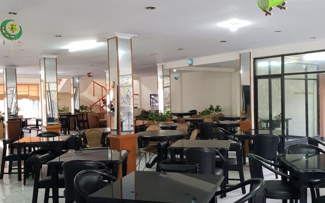 Hotel Cisarua Indah