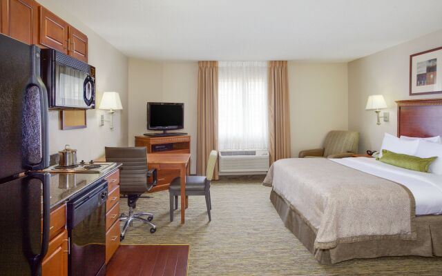 Candlewood Suites Virginia Beach Town Center, an IHG Hotel