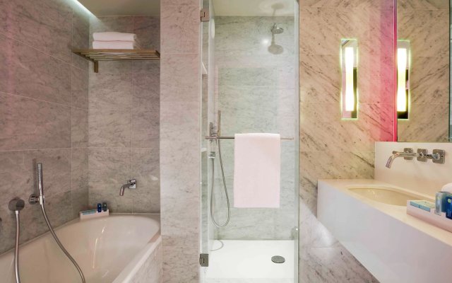 Novotel Paris Les Halles Hotel