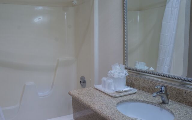 Sunnyside Inn & Suites
