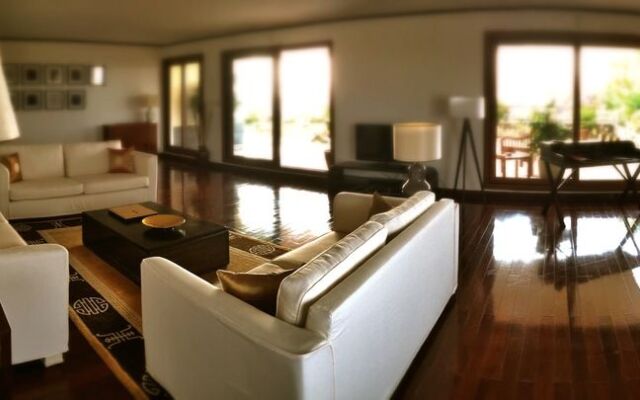 Saigon Domaine Luxury Residences