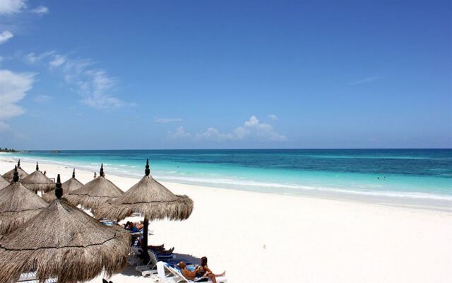 Playa Azul Tulum
