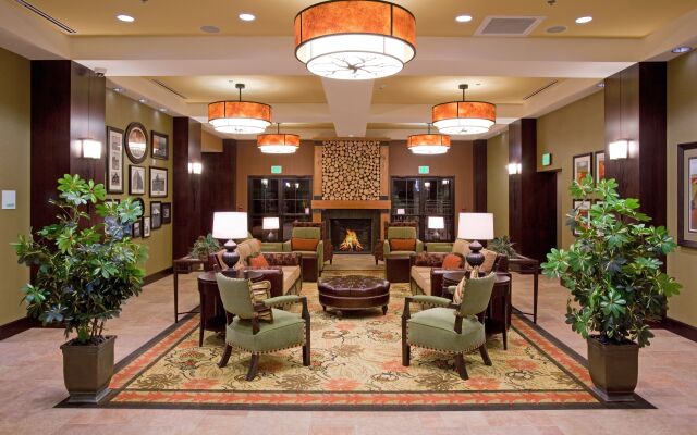 DoubleTree by Hilton Denver International Airport