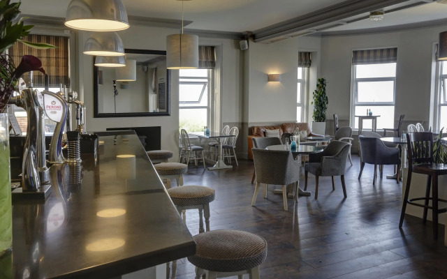 Best Western Walton Park Hotel