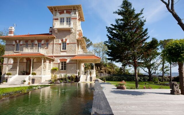La Tosca Villa