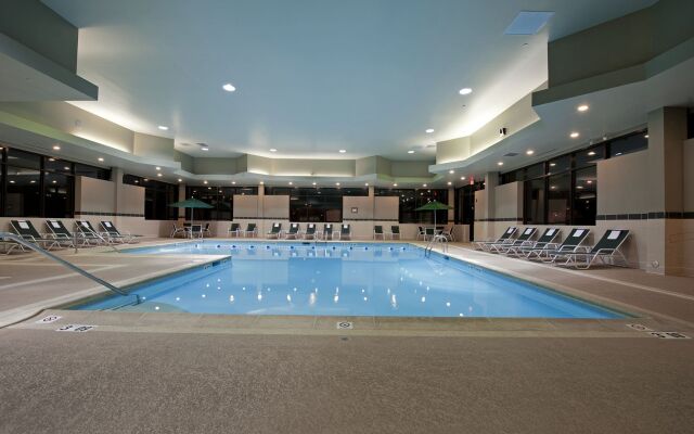Holiday Inn Chicago West - Itasca