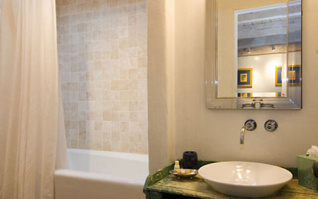 Old Santa Fe Charm Guest House
