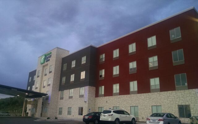 Holiday Inn Express & Suites Price, an IHG Hotel