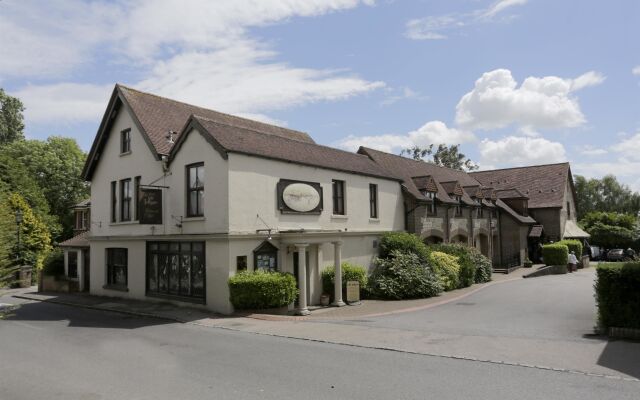 Best Western Old Tollgate Hotel & Restaurant