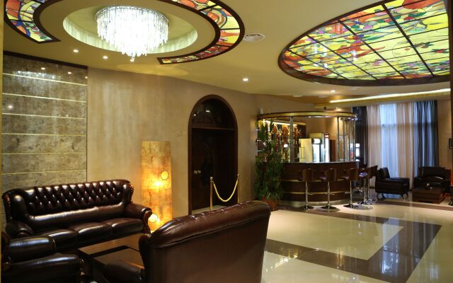 Bomo Nairi Hotel