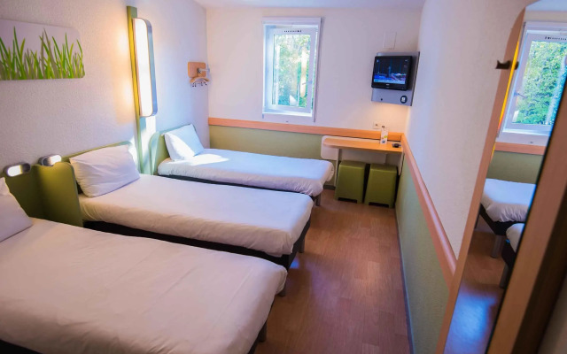 ibis budget Orange Centre