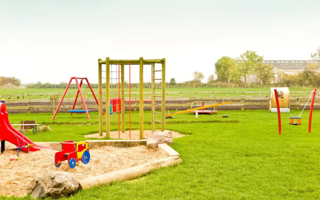 Familien Erlebnishof Büdlfarm