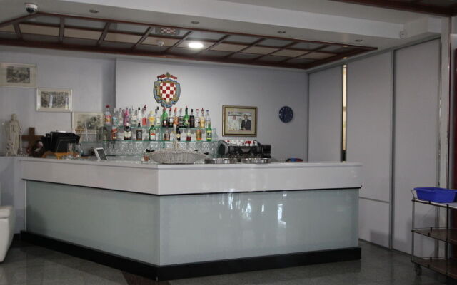 SVETI KRIŽ Hotel