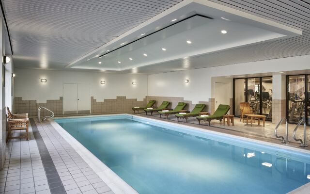 Hilton Fairfax