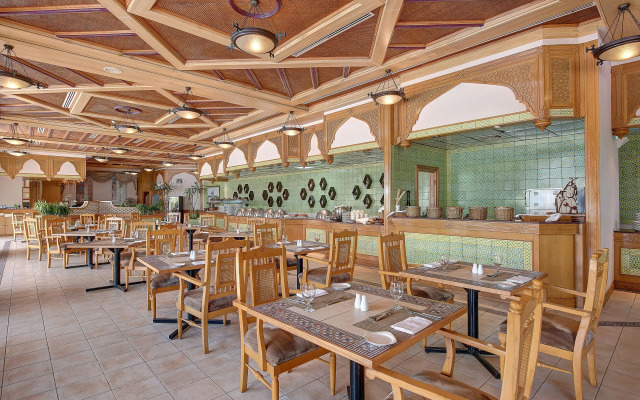 Crowne Plaza Resort Salalah by IHG