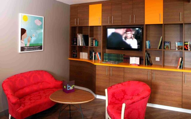 Ibis Styles Gien