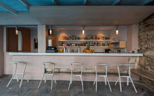 Far Out Hotel & Spa