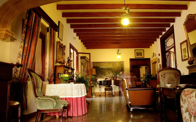 Aumallia Hotel & Spa