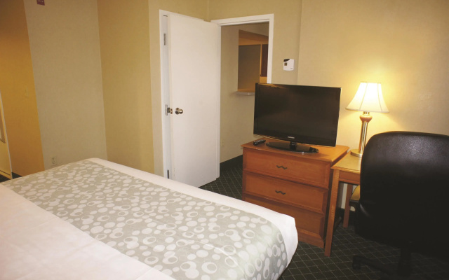 Comfort Inn Boston Milford