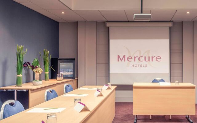 Mercure Paris Bercy Bibliothèque