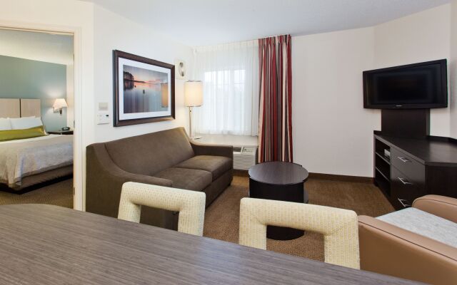 Sonesta Simply Suites Birmingham Hoover