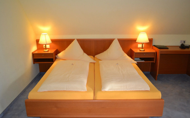 Hotel & Gasthaus Zur Linde