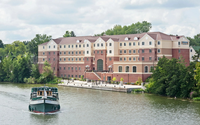 Staybridge Suites Rochester University by IHG
