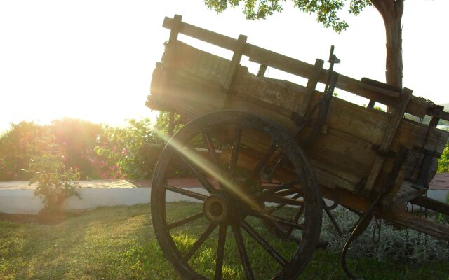 Hacienda El Santiscal - Adults Only