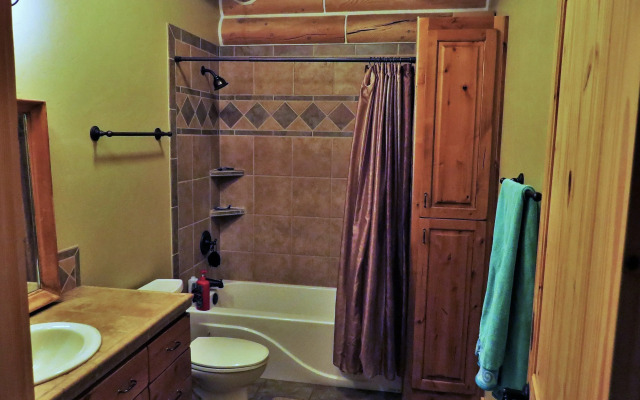 Teton Hostel HideAway