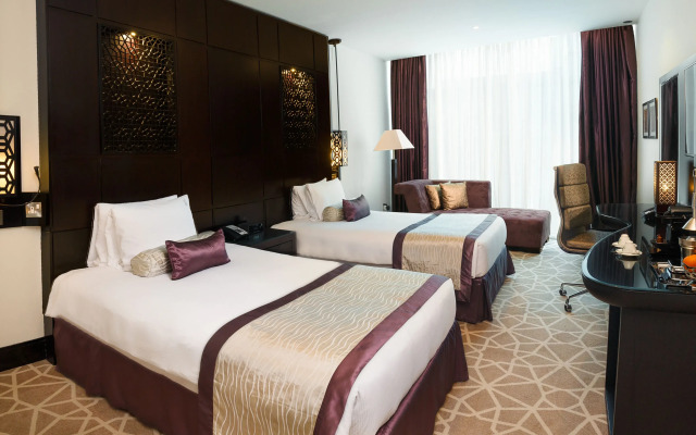 Holiday Inn Dubai - Al Barsha, an IHG Hotel