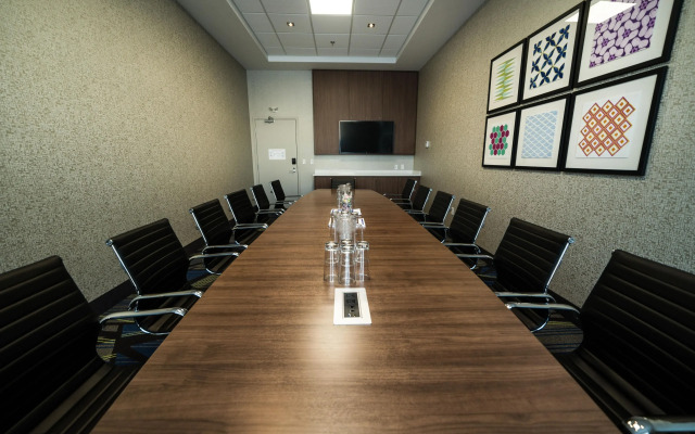 Candlewood Suites West Edmonton - Mall Area by IHG