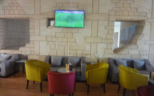 Golden Carthage Hotel & Residence
