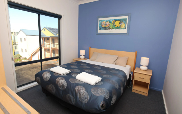 Seaview Motel and Apartments