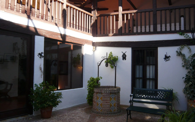 Casa De La Torre Hospederia