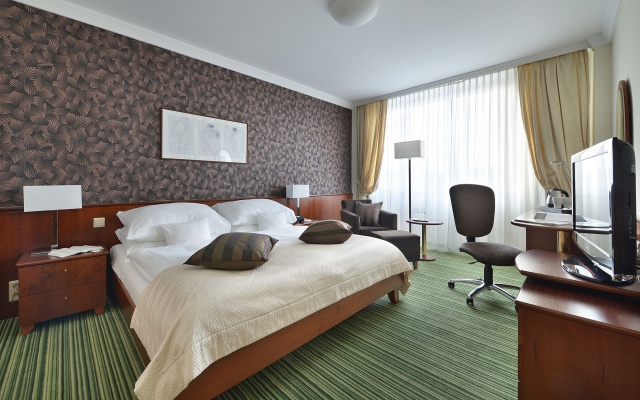 Comfort Double room (full double bed) (bed type is subject to availability)