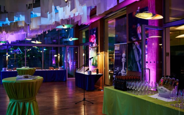 Holiday Inn Prague Congress Centre by IHG