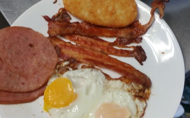 Mazinaw Residence Inn