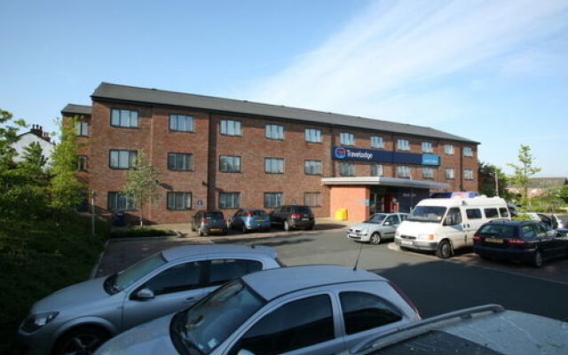 Travelodge Leeds Colton