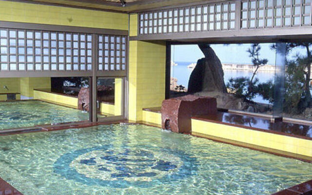 Okukinosaki Seaside Hotel