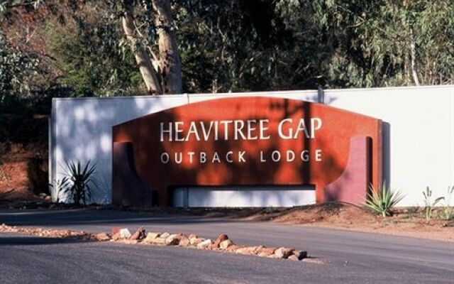 Heavitree Gap Outback Lodge