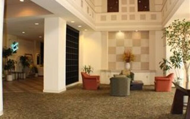 Clarion Hotel Deland