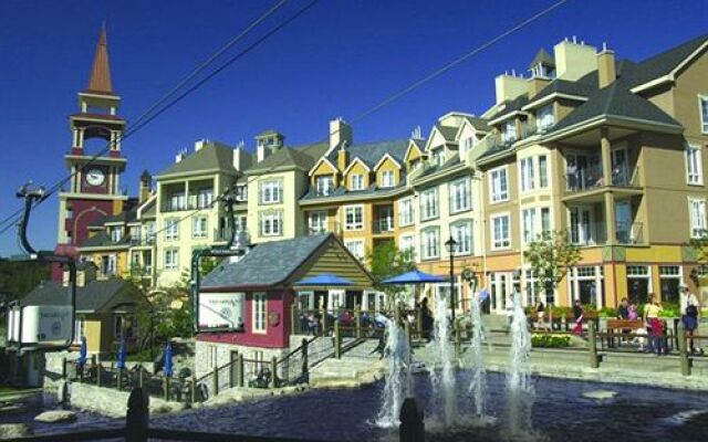 Les Suites Tremblant La Tour Des Voyageurs