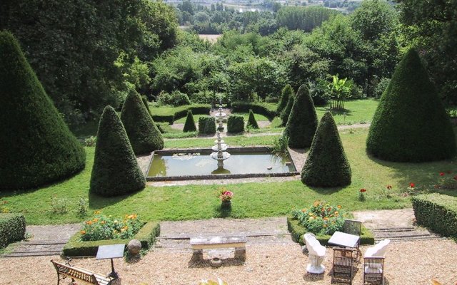 Château De Montbrun